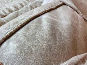 Why Does Leather Crack? 7 Warning Signs You're Ignoring